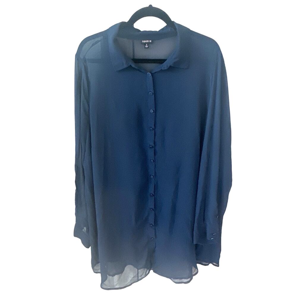 Torrid Size 2 (2X) Sheer Blue Collar Button Down Blouse with Open Sleeves